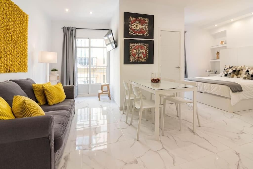 Arriola B Freshapartments Malaga Exterior photo